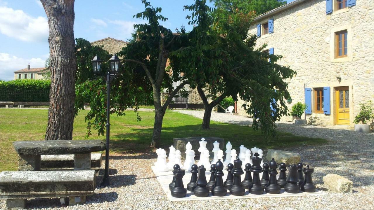 Gite Complex Near Mirepoix In The Pyrenees Limbrassac Exterior foto